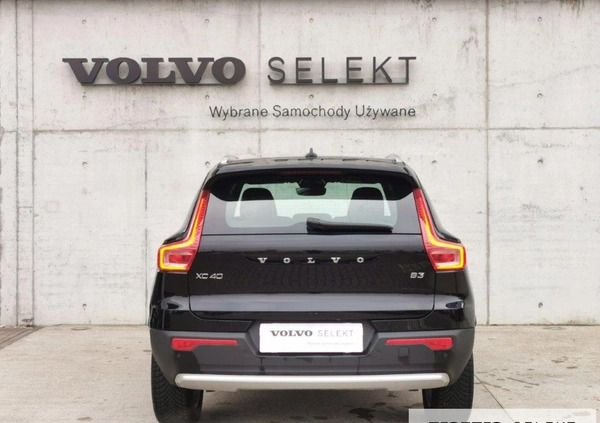 Volvo XC 40 cena 154900 przebieg: 36021, rok produkcji 2022 z Łeba małe 497
